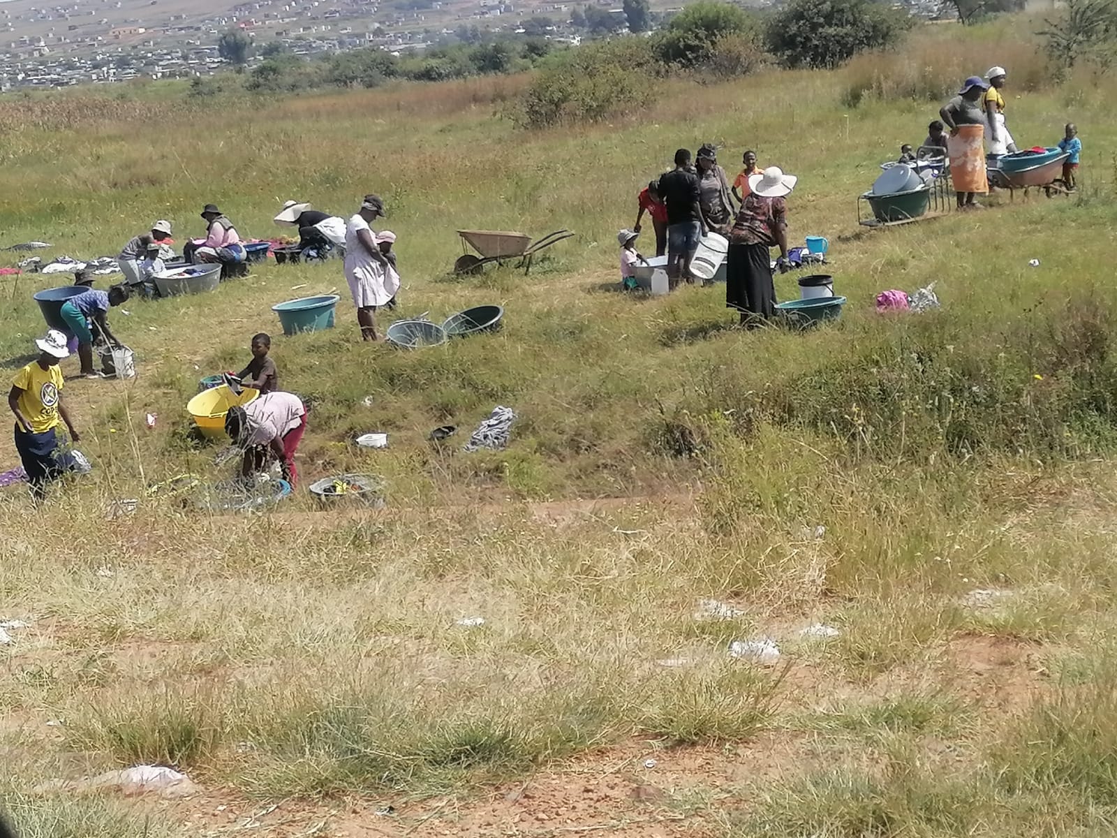 Tjovitjo residents left dry as water trucks are barred from the area
