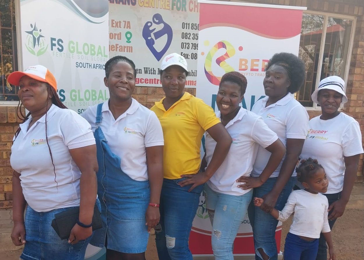 Berry and FS Global donates to Kopanong Care Centre in Ext 7a