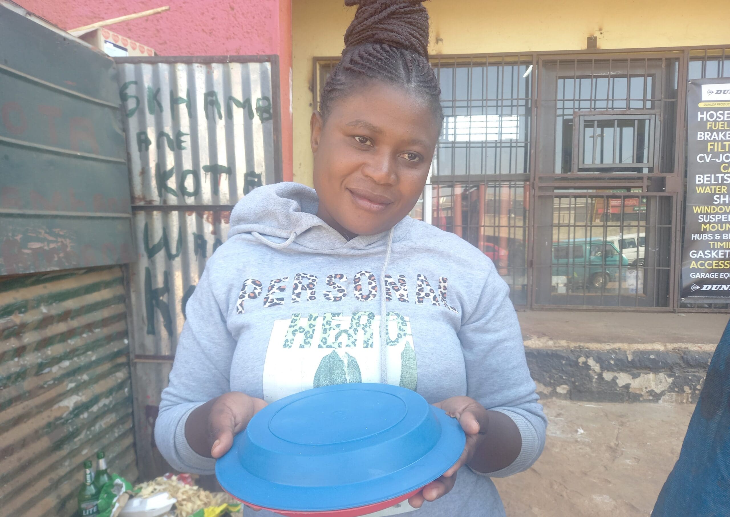 Abantu bayagqugquzelwa ukuba bavule amabhizinisi amancane