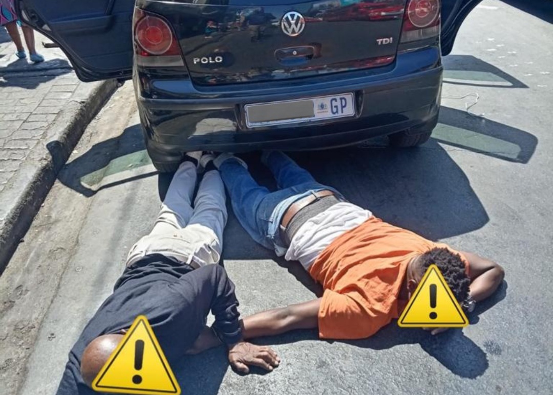 Two suspects arrested for possession of a stolen Polo