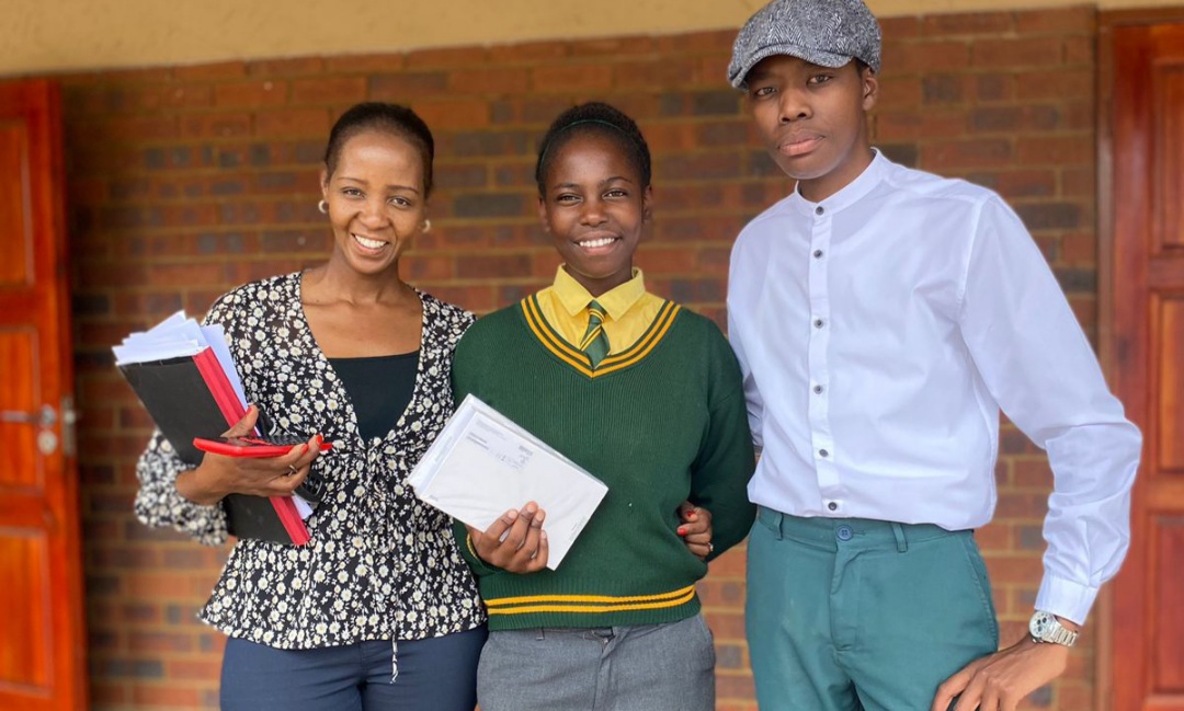 Qoqa Secondary’s Anele Mlambo wins top prize in poetry at  Atlantic Ocean Competition