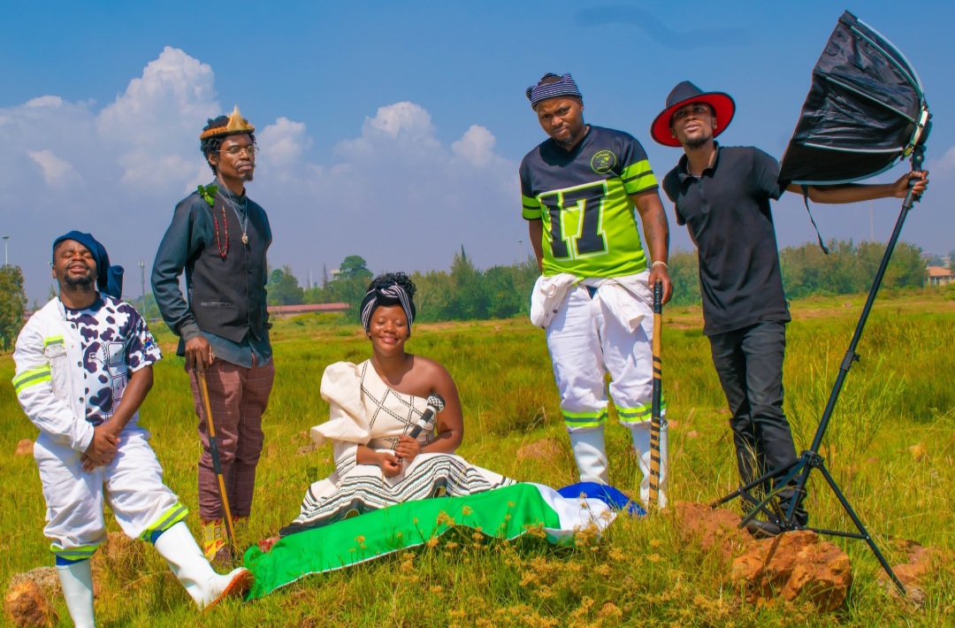 Ntate Focho’s “Sefako” music video filmed amid Katlehong’s vibrant setting
