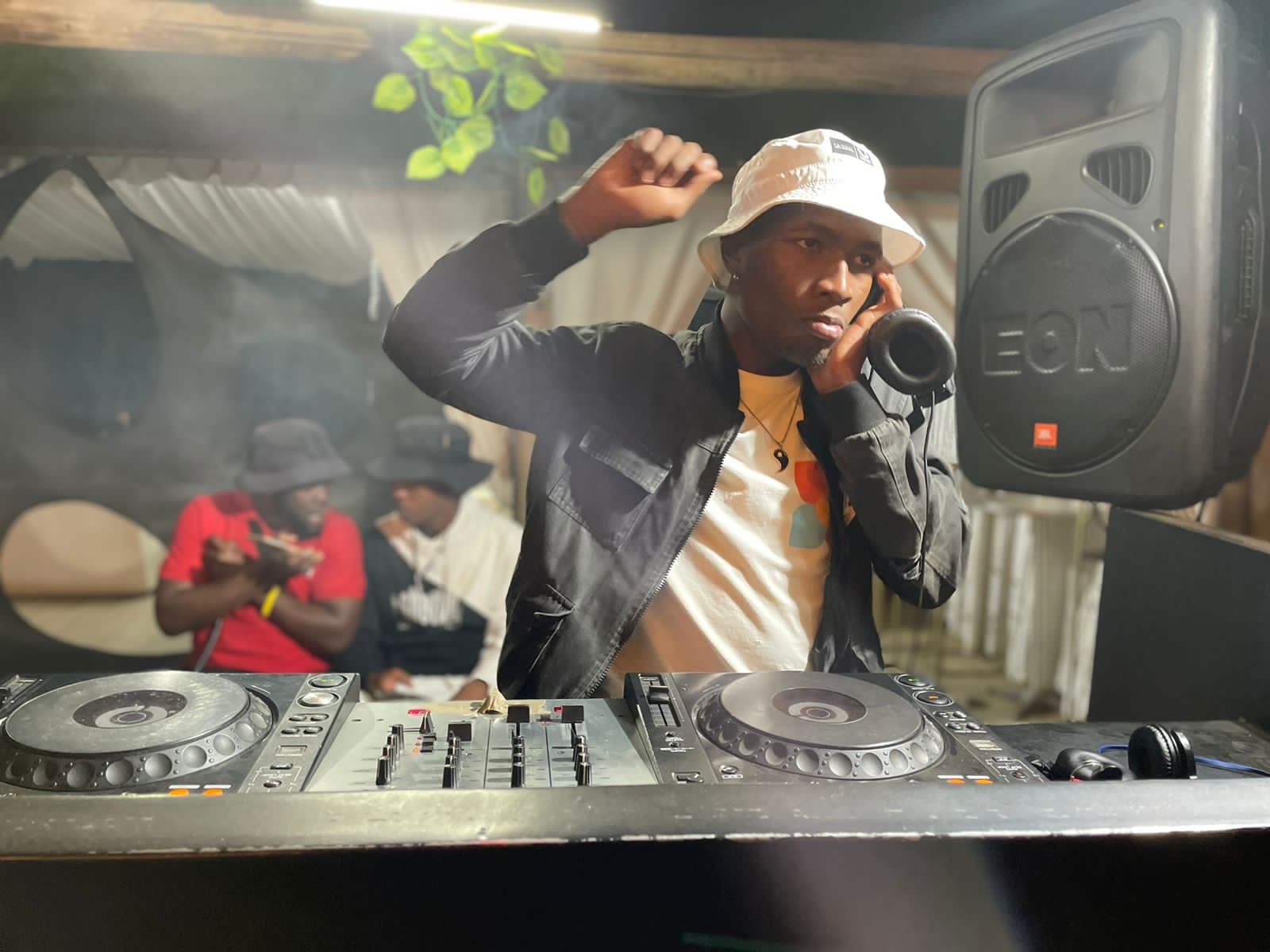 Dj Sikabopha 016 set to release Exclusive Mixtape