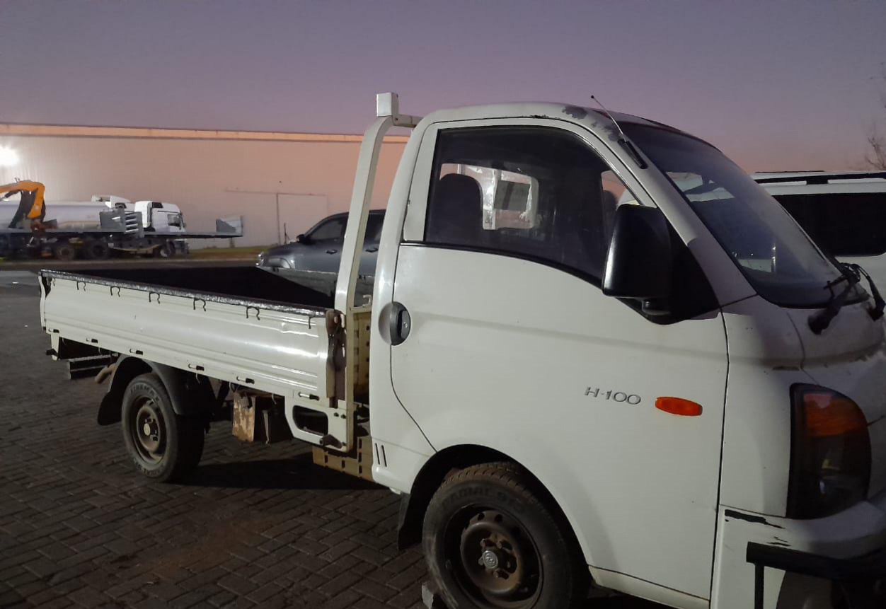 Two suspects arrested for possession of hijacked vehicle in Orange Farm