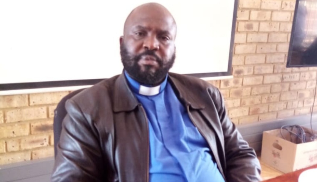 Ba efese 4 vs 17: Tsela eo batho ba tlamehileng ho phela ka yona