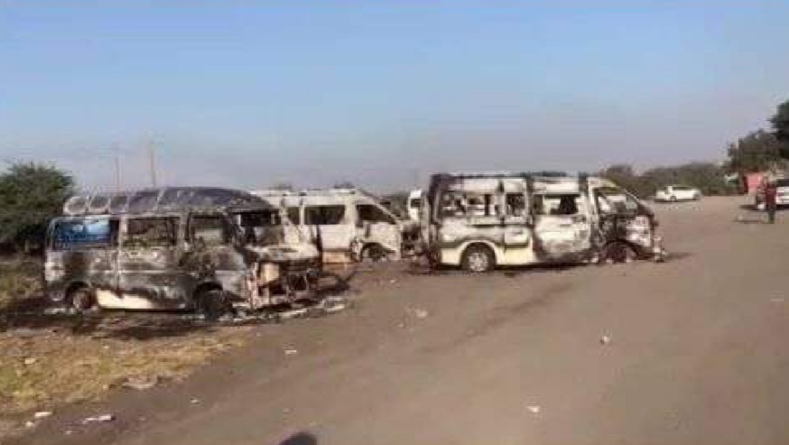 North West residents revolt: Taxis set ablaze in protest against taxi associations ‘bullying’