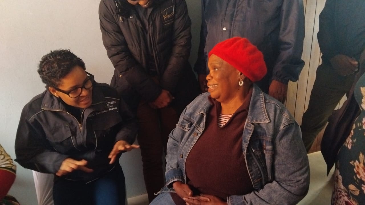 Drieziek Families Celebrate as MEC Motara Delivers New Homes