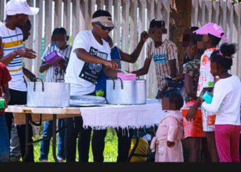 Hope on a plate for Drieziek 4 children