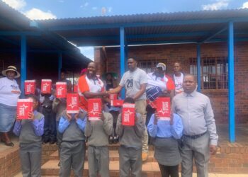 Community Leaders Donate 100 Shoes to Local Schools in Drieziek 4